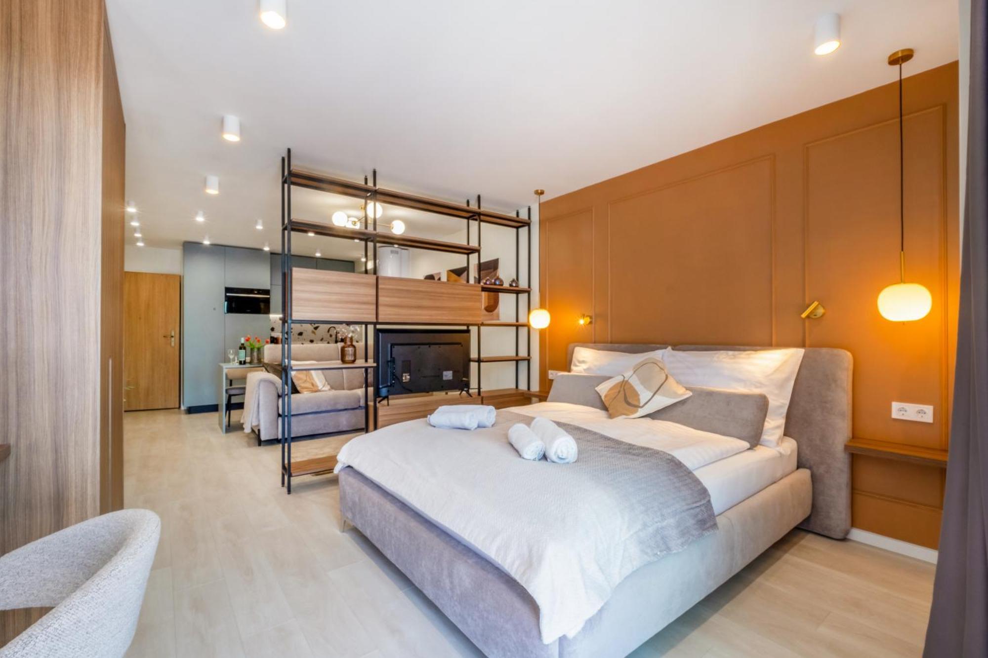 Myflat Wave Luxury 44 Suite Siofok Bagian luar foto