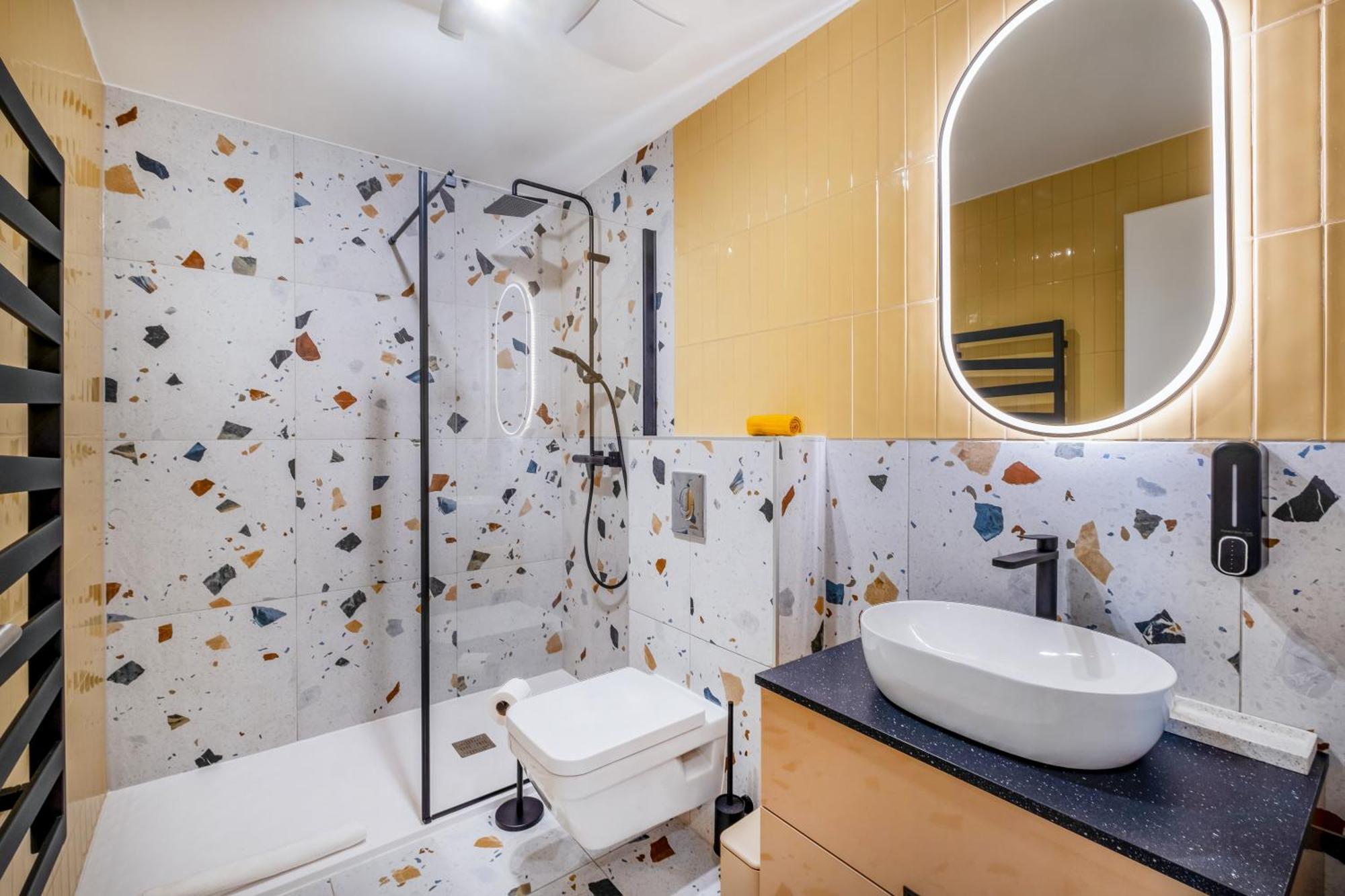 Myflat Wave Luxury 44 Suite Siofok Bagian luar foto